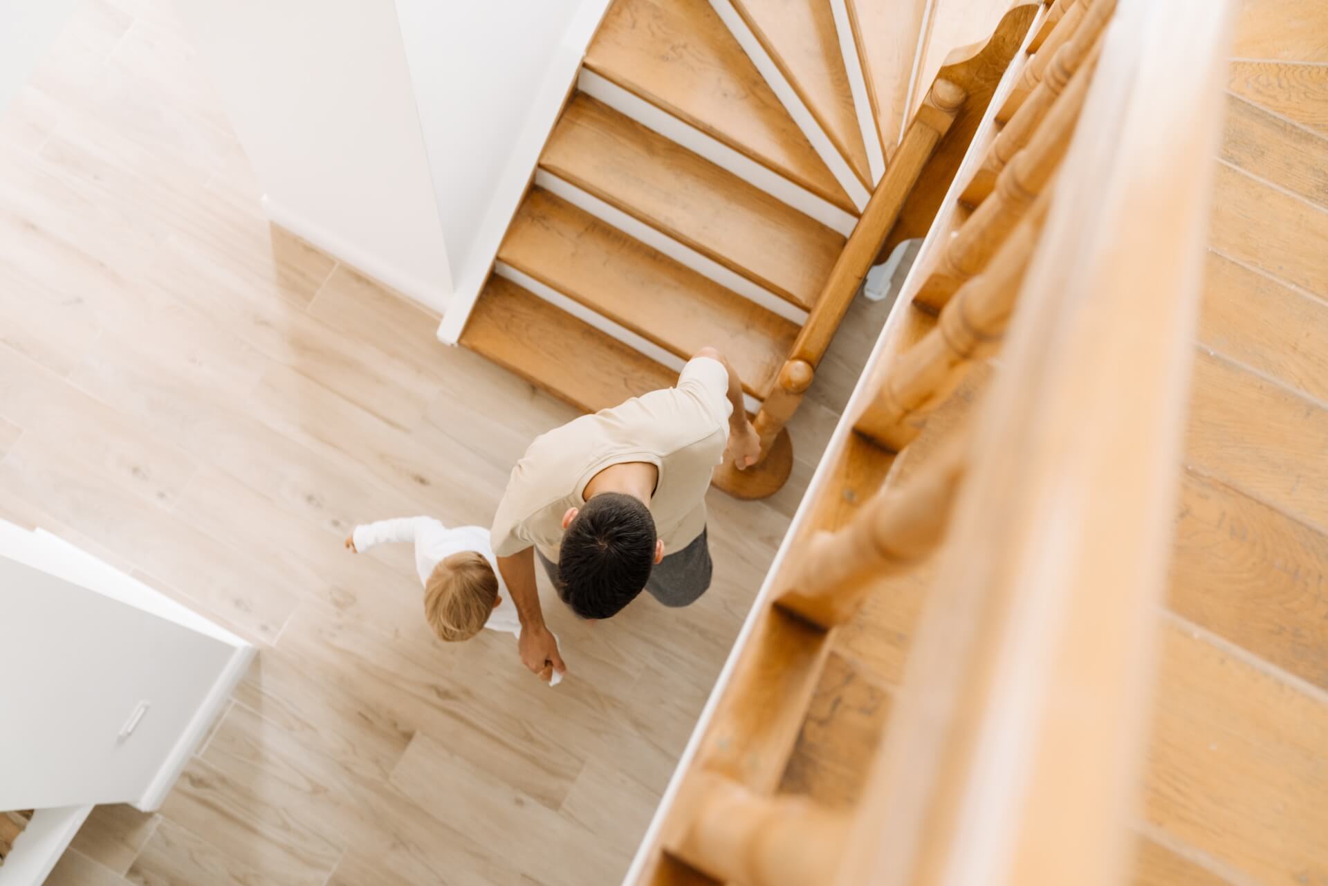 Trapprenovering Tranås har förvandlat en familjs hem med en stilfull trapprenovering som de nu är oerhört glada över